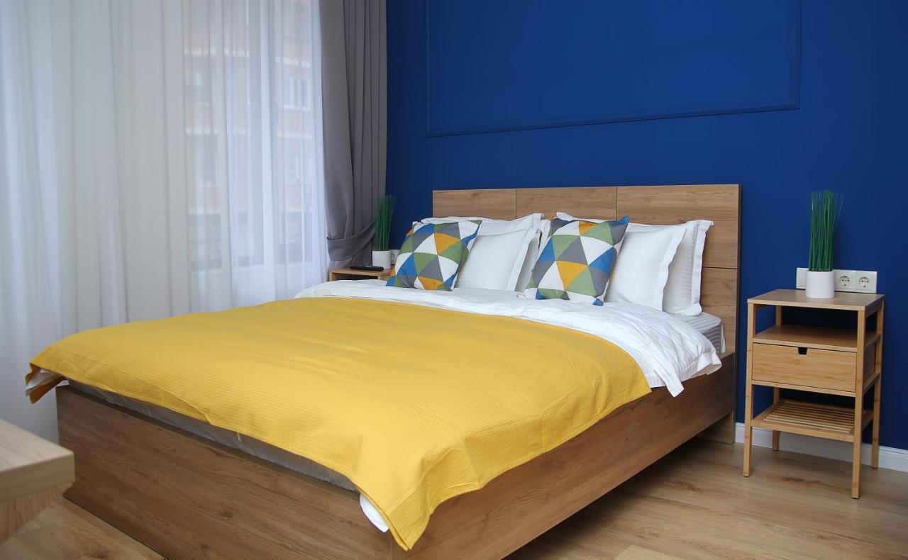 Parilament On Rustaveli 4 Rooms Тбилиси Екстериор снимка